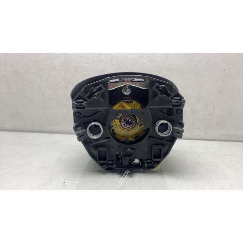 Air bag conducteur SEAT ARONA Photo n°3