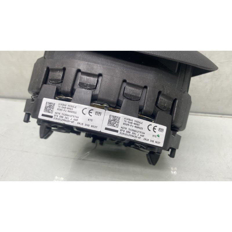 Air bag conducteur SEAT ARONA Photo n°4