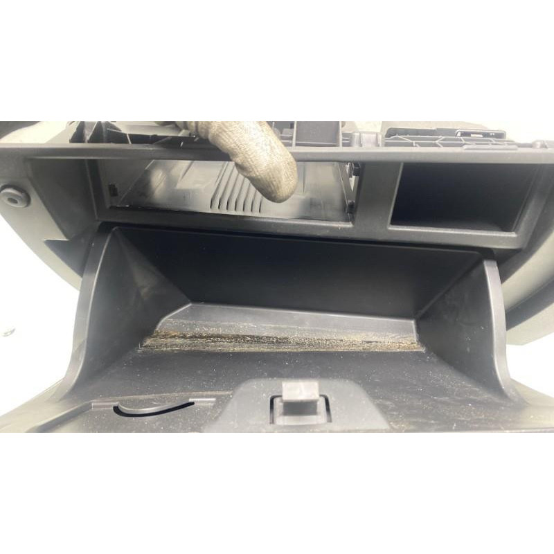 Boite a gants SEAT ARONA Photo n°2