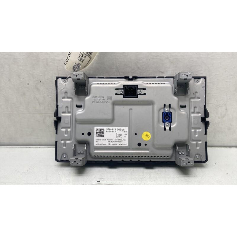 Ecran GPS SEAT ARONA Photo n°4