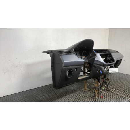 Planche de bord complete SEAT ARONA Photo n°1
