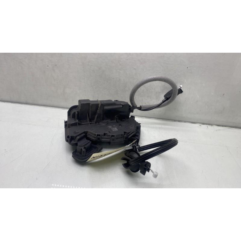 Serrure arriere gauche SEAT ARONA Photo n°2