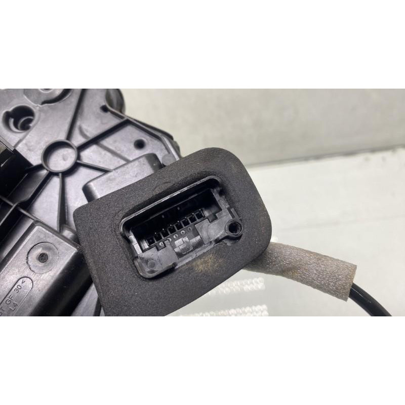 Serrure avant gauche SEAT ARONA Photo n°4