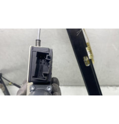 Leve vitre electrique avant droit SEAT ARONA Photo n°1