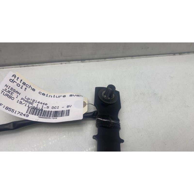 Attache ceinture avant droit NISSAN JUKE 1 Photo n°4