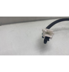 Attache ceinture avant droit NISSAN JUKE 1
