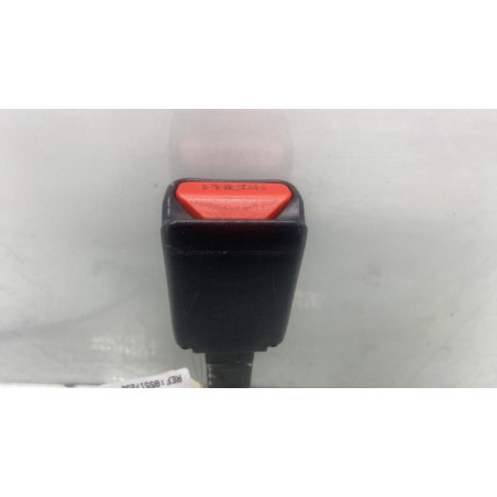 Attache ceinture avant gauche NISSAN JUKE 1