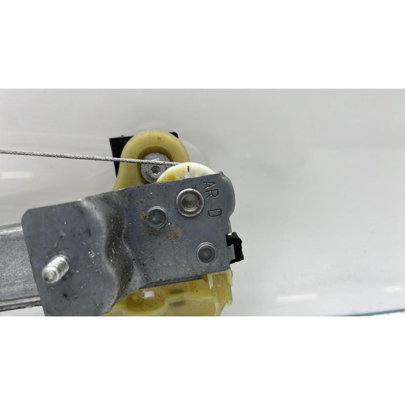 Leve vitre electrique arriere droit RENAULT CLIO 4 Photo n°11