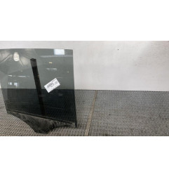 Vitre arriere droit MERCEDES CLASSE M 166 Photo n°1