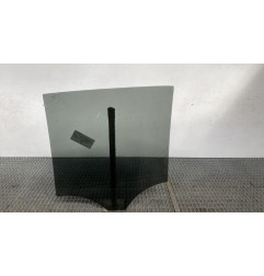 Vitre arriere droit MERCEDES CLASSE M 166
