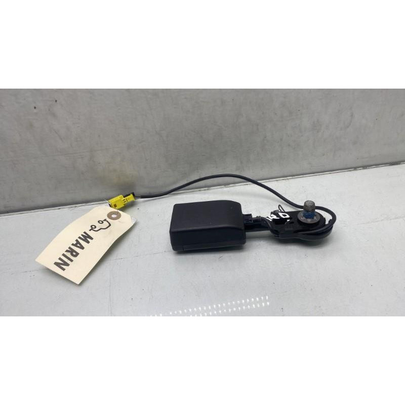 Attache ceinture arriere droit MERCEDES CLASSE M 166 Photo n°3