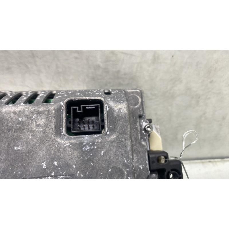 Ecran GPS MERCEDES CLASSE M 166 Photo n°4