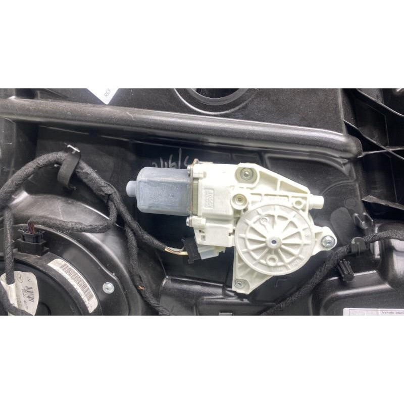 Leve vitre electrique avant droit MERCEDES CLASSE M 166 Photo n°2