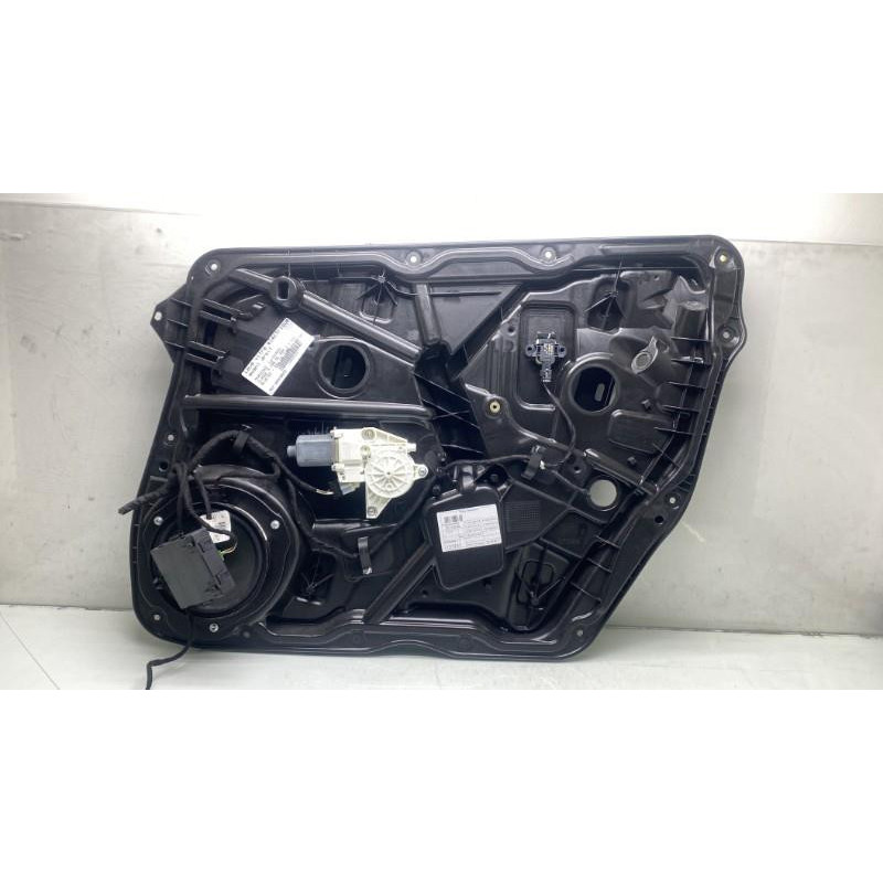 Leve vitre electrique avant droit MERCEDES CLASSE M 166 Photo n°4