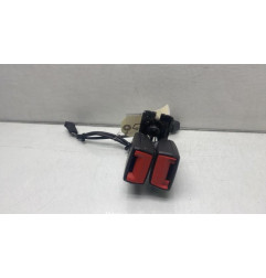 Attache ceinture arriere droit FORD MONDEO 4