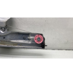Leve vitre electrique avant droit PEUGEOT 208 1