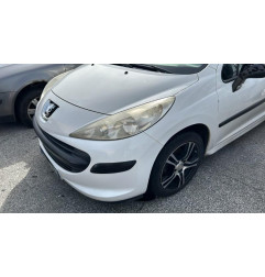 Vitre avant droit PEUGEOT 207