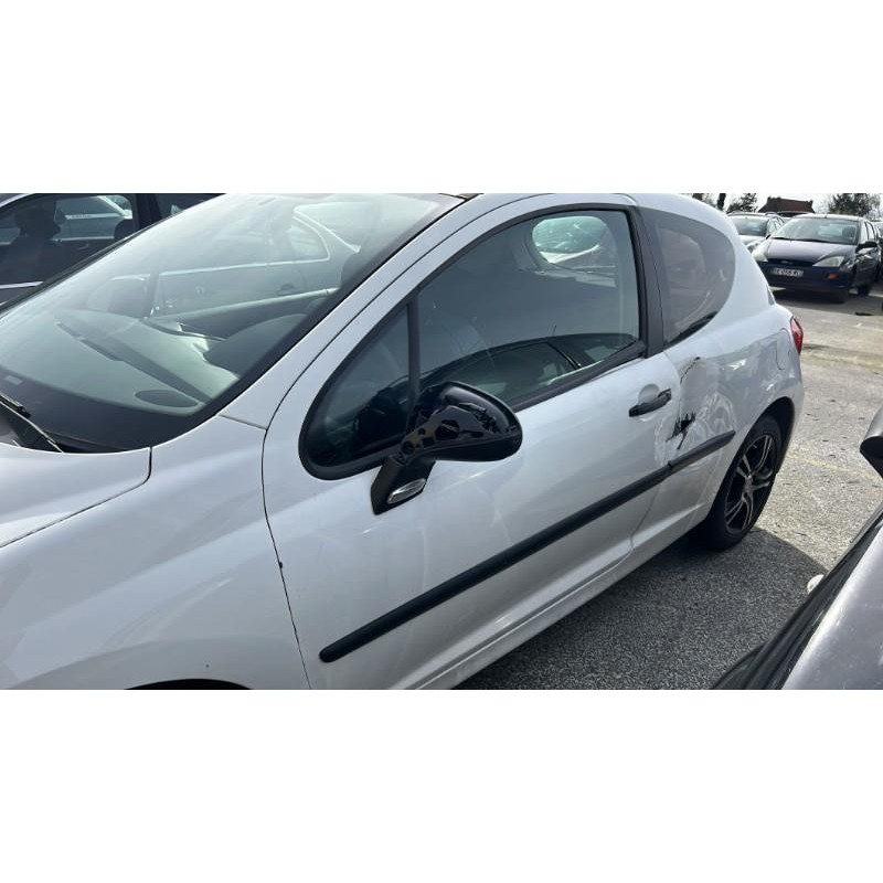 Vitre avant droit PEUGEOT 207 Photo n°20