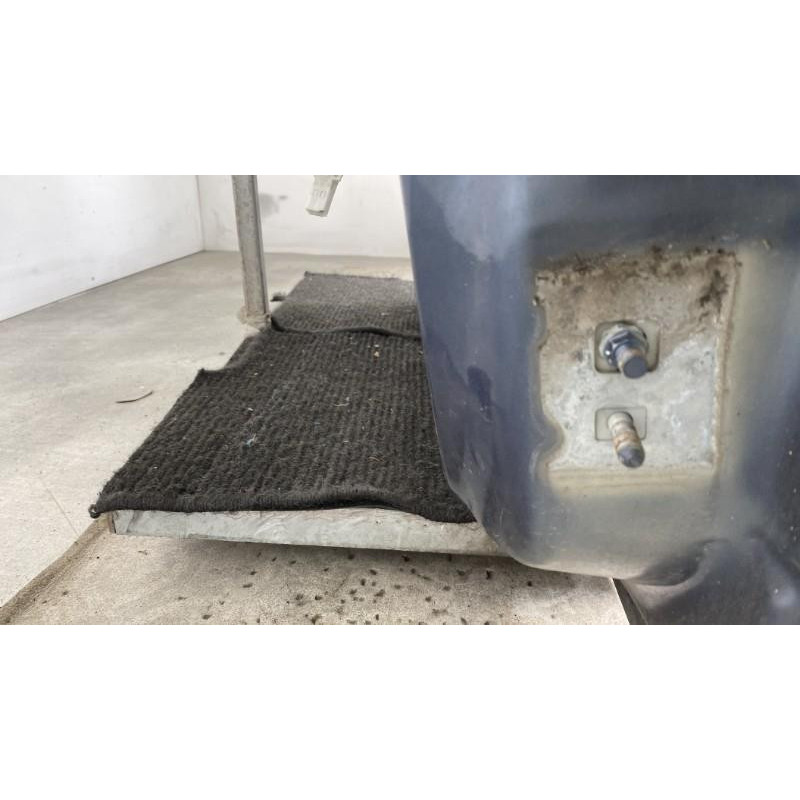 Porte avant gauche RENAULT CLIO 3 Photo n°6