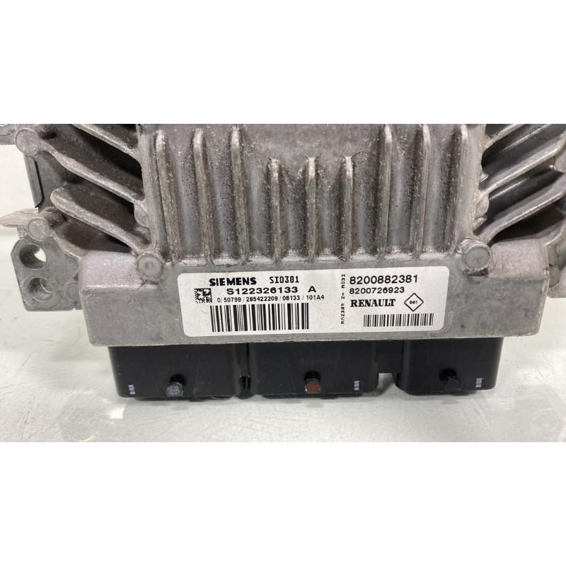 Calculateur moteur RENAULT LAGUNA 3 Photo n°3