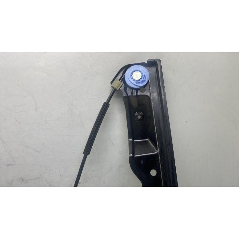 Leve vitre electrique avant droit OPEL ASTRA J SPORTS Photo n°2