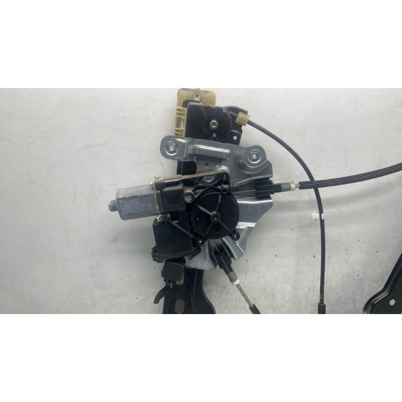 Leve vitre electrique avant droit OPEL ASTRA J SPORTS Photo n°5