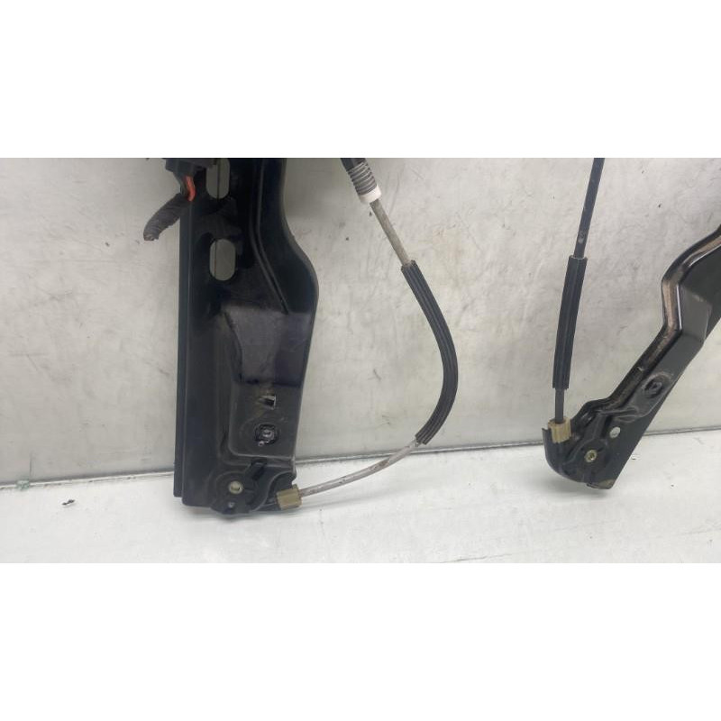 Leve vitre electrique avant droit OPEL ASTRA J SPORTS Photo n°8