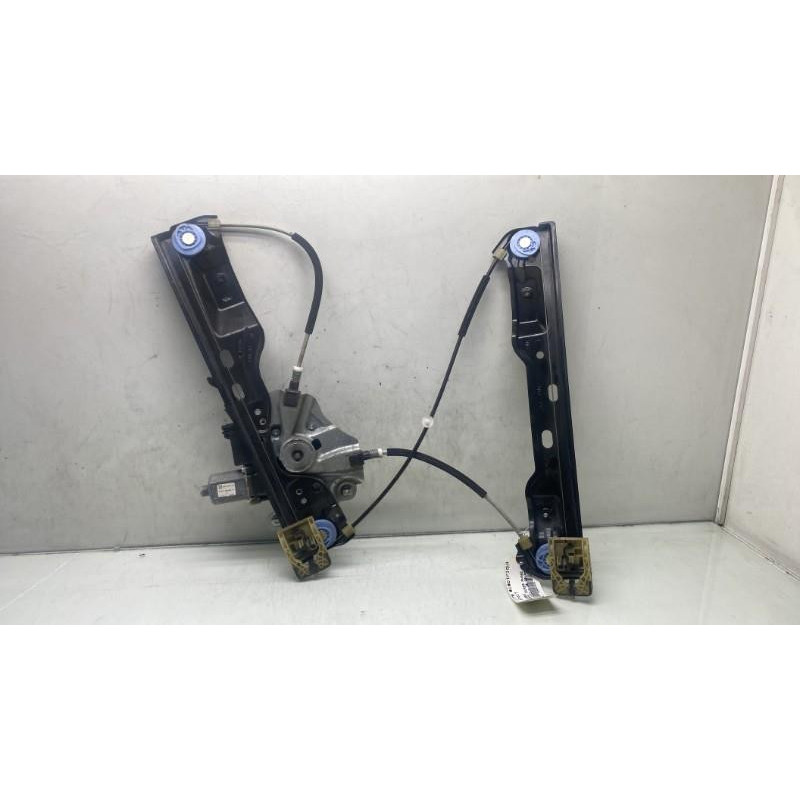 Leve vitre electrique avant droit OPEL ASTRA J SPORTS Photo n°9
