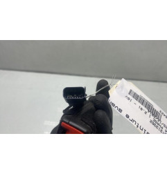 Attache ceinture avant droit FORD MONDEO 4