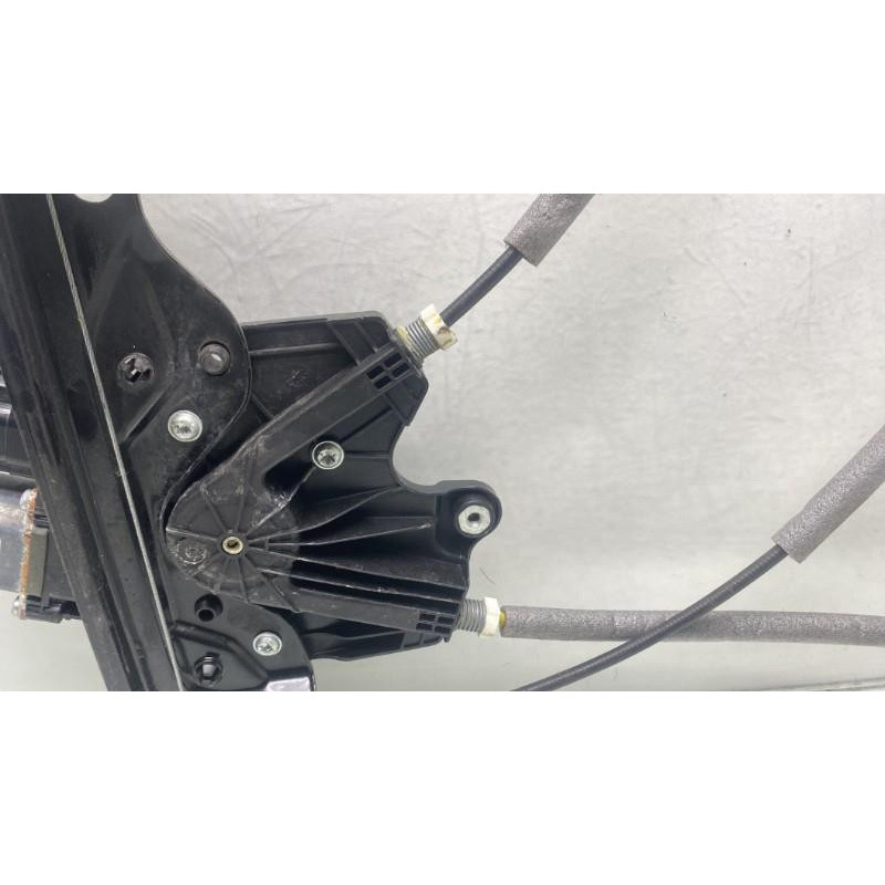 Leve vitre electrique avant droit FORD MONDEO 4 Photo n°7