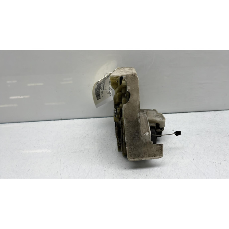 Serrure avant droit VOLKSWAGEN PASSAT 4 Photo n°5