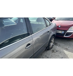 Serrure avant droit VOLKSWAGEN PASSAT 4