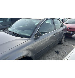 Serrure avant droit VOLKSWAGEN PASSAT 4
