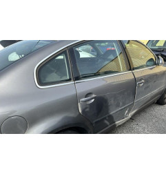 Serrure avant droit VOLKSWAGEN PASSAT 4