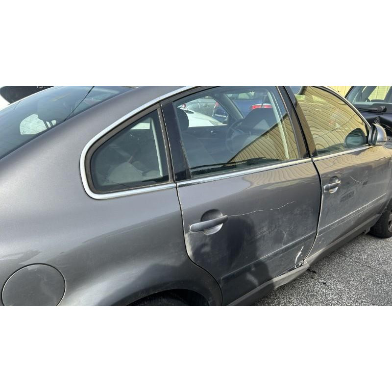 Serrure avant droit VOLKSWAGEN PASSAT 4 Photo n°18