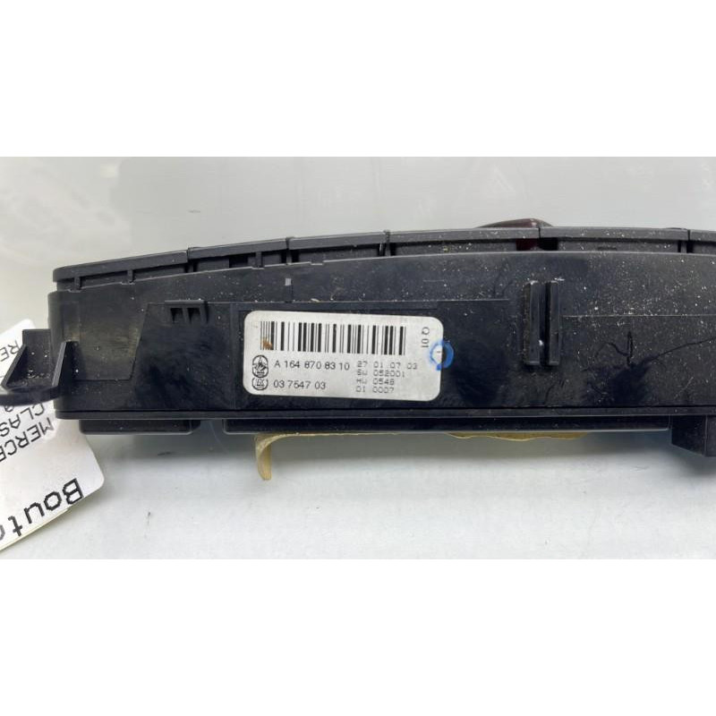 Bouton de warning MERCEDES CLASSE M 164 Photo n°2