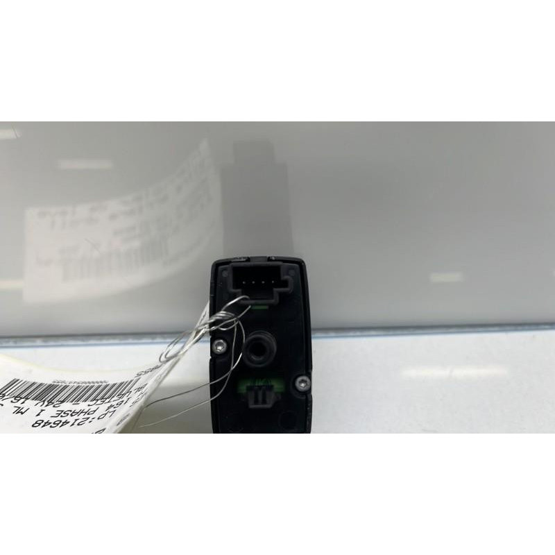 Interrupteur de leve vitre arriere droit MERCEDES CLASSE M 164 Photo n°3