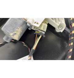 Leve vitre electrique arriere gauche MERCEDES CLASSE M 164