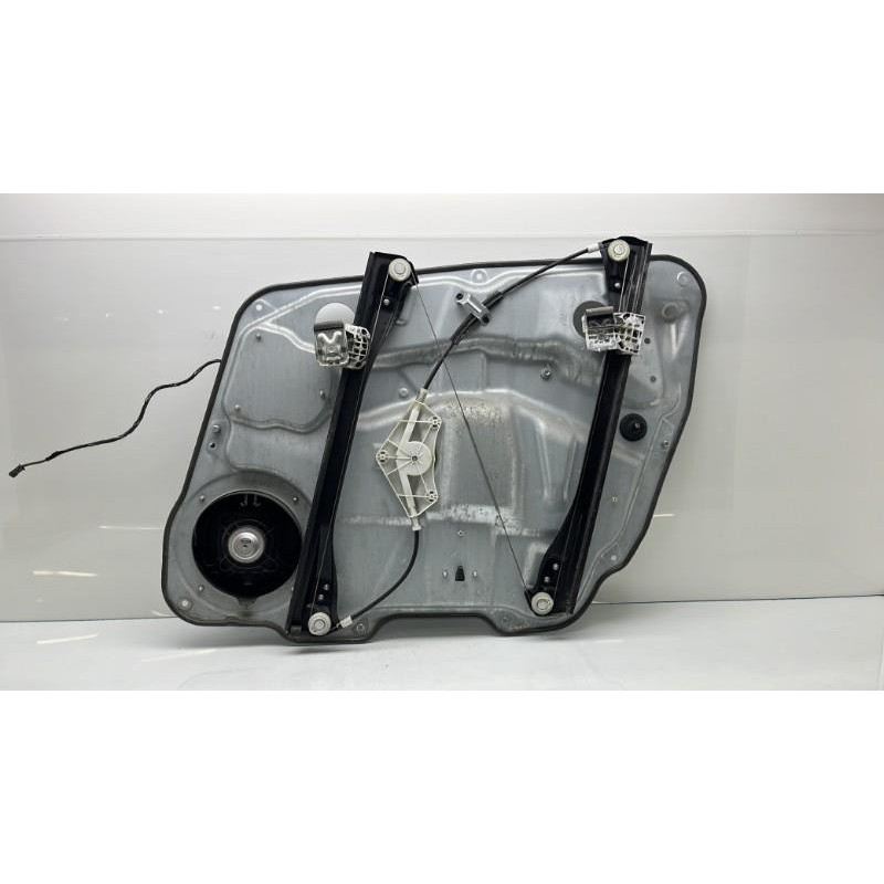 Leve vitre electrique avant gauche MERCEDES CLASSE M 164 Photo n°10