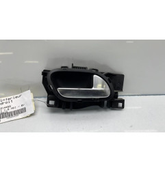 Poignee interieur arriere droit PEUGEOT 208 1 Photo n°1