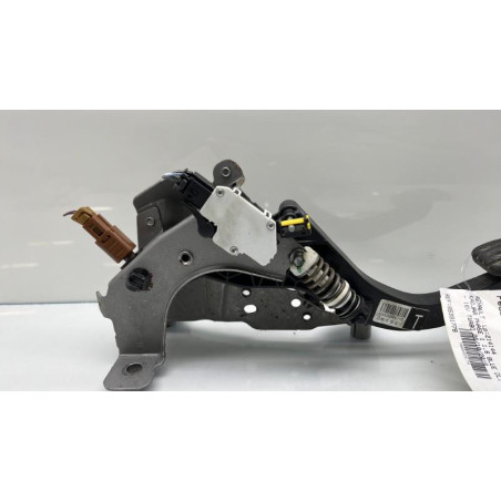 Pedale d'embrayage RENAULT KADJAR