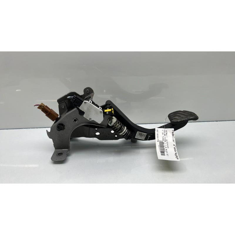 Pedale d'embrayage RENAULT KADJAR Photo n°4