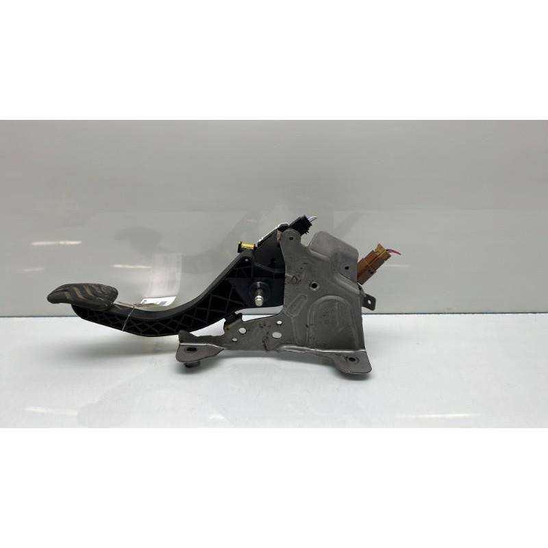 Pedale d'embrayage RENAULT KADJAR Photo n°5