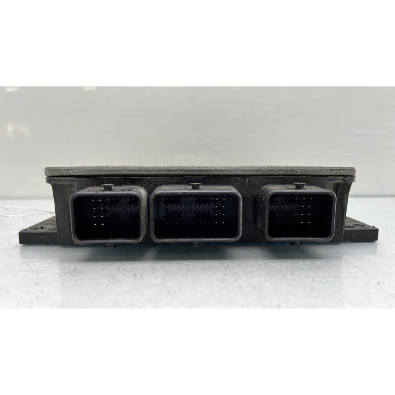 Calculateur moteur RENAULT CLIO 3 Photo n°3