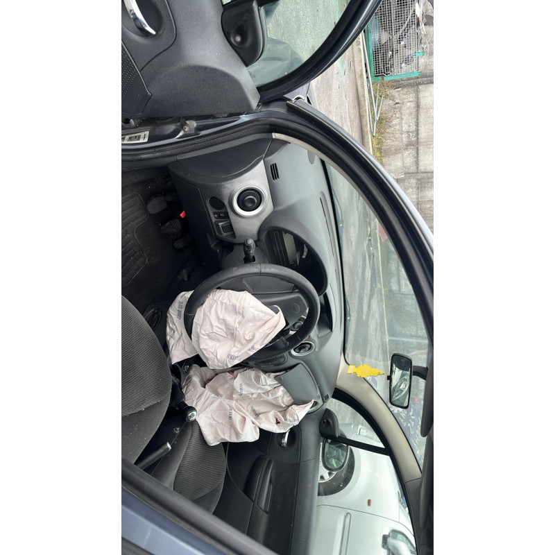 Capot CITROEN C3 1 Photo n°18
