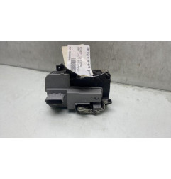 Serrure avant gauche PEUGEOT 206+