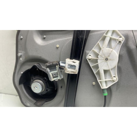 Leve vitre electrique avant gauche MERCEDES CLASSE B 245