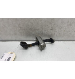 Arret de porte avant gauche OPEL CORSA D