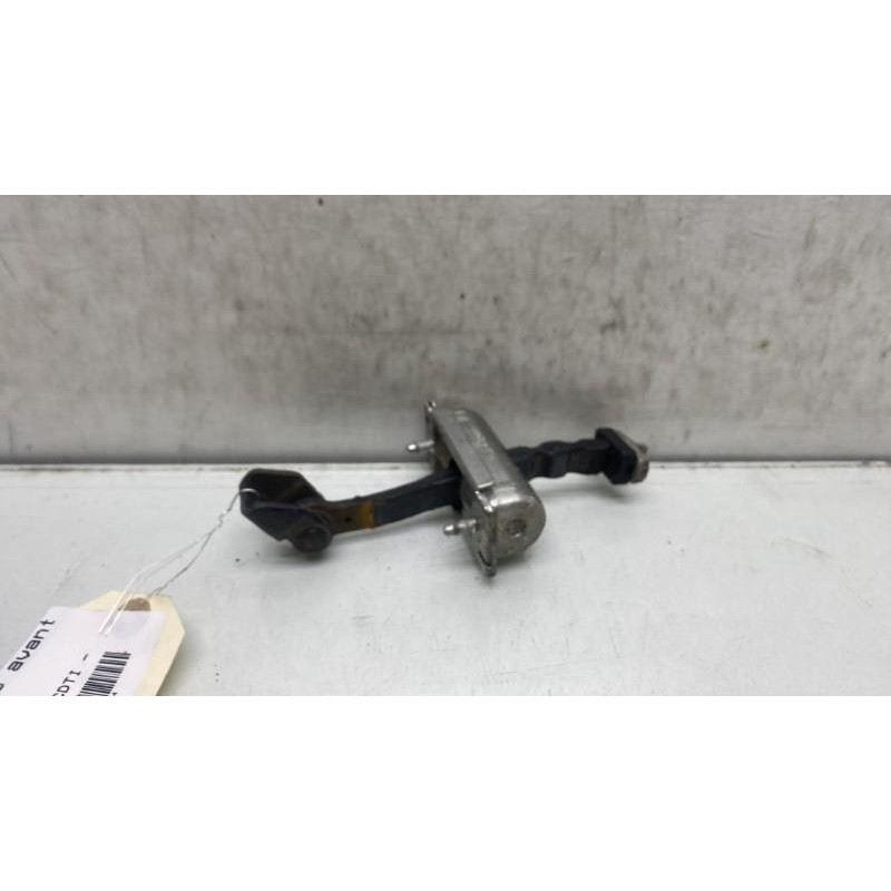 Arret de porte avant gauche OPEL CORSA D Photo n°4
