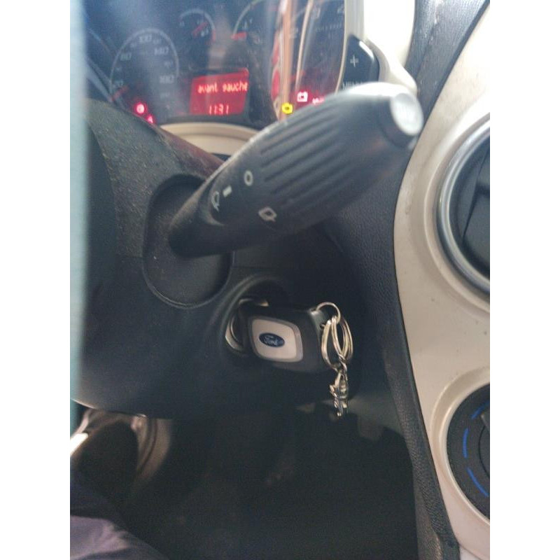 Malle/Hayon arriere FORD KA 2 Photo n°15